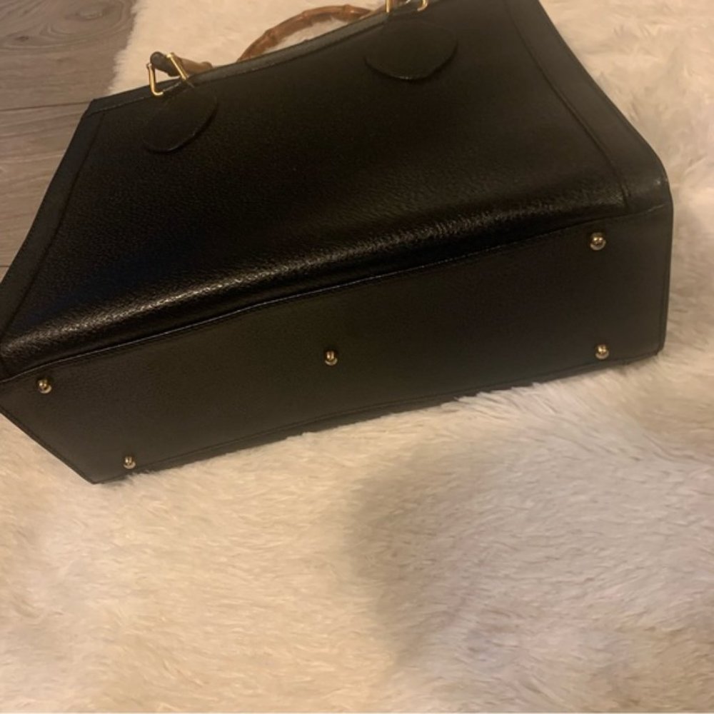 SOLD Gucci Vintage Princess Diana Bag Bamboo Handle Tote Black Leather - Picture 16 of 17